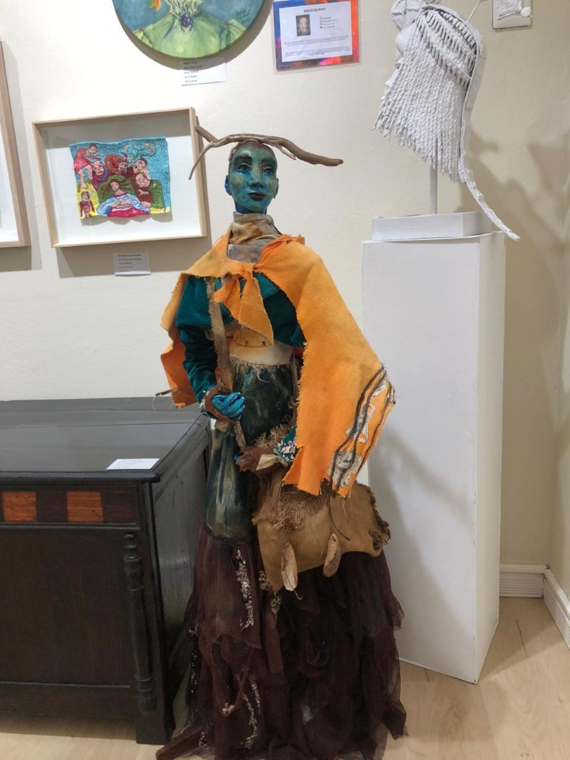 Strand Looper by Beth Rautenbach